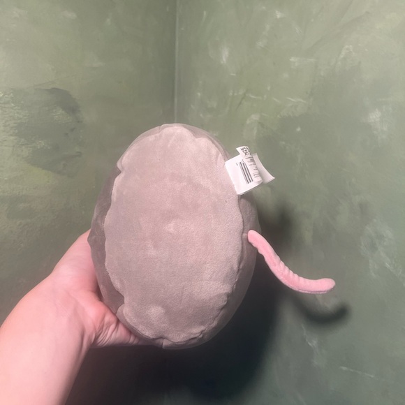 Luane the rat/possum squishmallow 7.5” - Picture 6 of 6